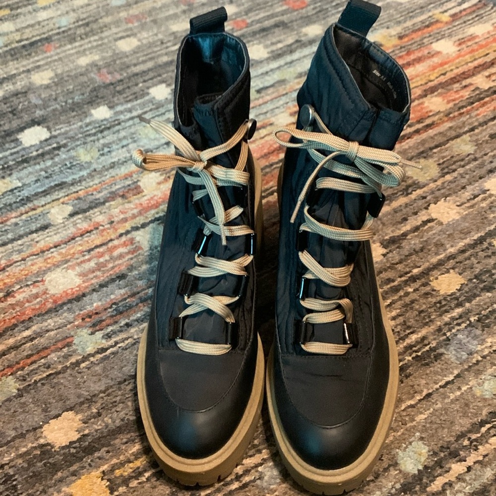 DOLCE VITA Womens Black  Pull Tab Celida Round Toe Block Heel Hiking Boots 9 1/2